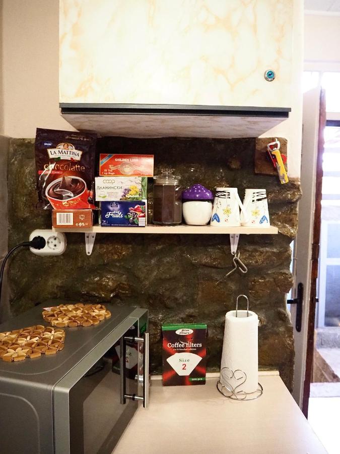Authentic Guest Stay In The Heart Of Veliko Tarnovo Студио С Изглед Към Царевец Zewnętrze zdjęcie